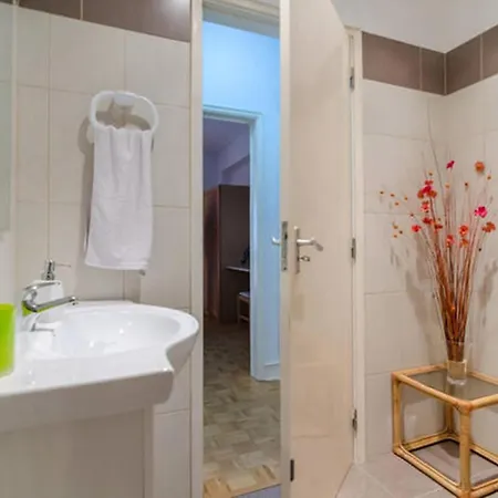 Apartamento Moderne Mit Balkon Und Meerblick Portimão